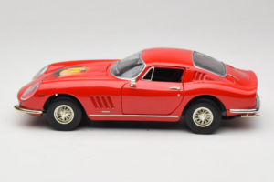 Ferrari 275 GTB/4 Piros Pálmával a Motorháztetőn ERTL 1:18 7483-P1 Fém – 4. kép a 8-ből