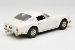 Ferrari 275 GTB/4 Fehér ERTL 1:18 7493 Fém – 3. kép a 8-ből