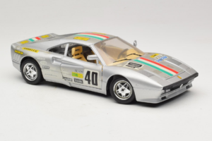 Ferrari 288 GTO #40 Ezüst 1984 Bburago 1:18 3027-S1 Fém – 6. kép a 8-ből