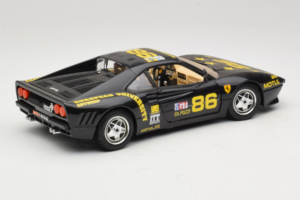 Ferrari 288 GTO #86 Fekete Limitált Kiadás 1984 Bburago 1:18 3027-B1 Fém – 3. kép a 8-ből