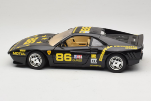 Ferrari 288 GTO #86 Fekete Limitált Kiadás 1984 Bburago 1:18 3027-B1 Fém – 4. kép a 8-ből