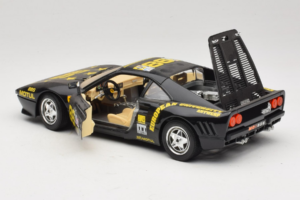 Ferrari 288 GTO #86 Fekete Limitált Kiadás 1984 Bburago 1:18 3027-B1 Fém – 5. kép a 8-ből
