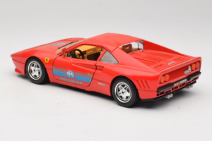Ferrari 288 GTO PPG Auto Refinish Piros Bburago 1:18 3027-P2 Fém – 7. kép a 8-ből