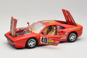 Ferrari 288 GTO Rally #40 Piros 1986 Bburago 1:18 3057-P1 Fém – 2. kép a 8-ből