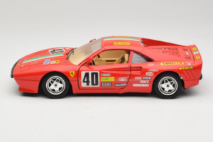 Ferrari 288 GTO Rally #40 Piros 1986 Bburago 1:18 3057-P1 Fém – 4. kép a 8-ből