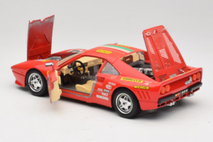 Ferrari 288 GTO Rally #40 Piros 1986 Bburago 1:18 3057-P1 Fém – 5. kép a 8-ből
