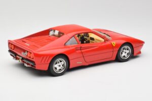 Ferrari 288 GTO Piros Bburago 1:18 3027 Fém – 3. kép a 8-ből
