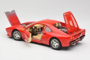 Ferrari 288 GTO Piros Bburago 1:18 3027 Fém – 5. kép a 8-ből