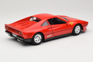 Ferrari 288 GTO Piros Tonka 1:18 1680 Fém – 3. kép a 9-ből