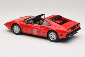 Ferrari 308 GTS Piros Star Collection Magnum P.I. Hot Wheels 1:18 P9908 Fém – 5. kép a 6-ből