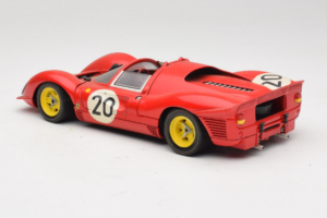 Ferrari 330 P4 #20 Piros 1967 Revell 1:18 48822-P1 Fém – 7. kép a 8-ből