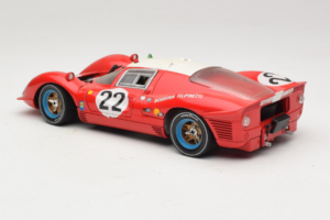 Ferrari 330 P4 #22 Scuderia Filipinetti Poor Condition 1967 Revell 1:18 48825-P1 Fém – 7. kép a 8-ből
