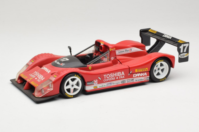 Ferrari 333 SP Toshiba #17 Velez / Taylor 2000 Hot Wheels 1:18 29230-P2 Fém