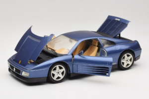 Ferrari 348tb Sötétkék Metál Bburago 1:18 3039-B1 Fém – 2. kép a 8-ből