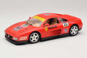 Ferrari 348 TB #32 Pirelli Piros 1989 Bburago 1:18 3039-P1 Fém