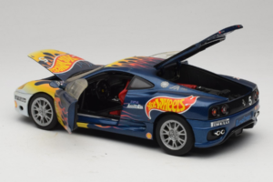 Ferrari 360 Modena Challenge #5 Hot Wheels Purple Fire Livery 1999 Bburago 1:18 29619 Fém – 5. kép a 8-ből