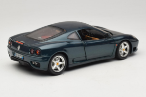 Ferrari 360 Modena Sötétzöld Metál Bburago 1:18 3358-G2 Fém – 2. kép a 7-ből