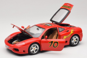 Ferrari 360 Modena #10 5 Jahre IG Bburago Piros Bburago 1:18 3358-P2 Fém – 2. kép a 8-ből