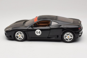 Ferrari 360 Modena #14 Fekete Limitált Kiadás Bburago 1:18 3368-B1 Fém – 4. kép a 8-ből