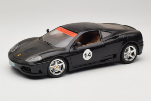 Ferrari 360 Modena #14 Fekete Limitált Kiadás Bburago 1:18 3368-B1 Fém