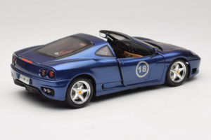 Ferrari 360 Modena Targa Limitált Kiadás 333 db Lila Metál Bburago 1:18 3348-F1 Fém – 3. kép a 8-ből