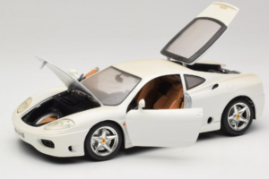 Ferrari 360 Modena Fehér Bburago 1:18 3368-W1 Fém – 2. kép a 8-ből