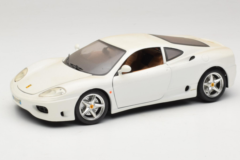 Ferrari 360 Modena Fehér Bburago 1:18 3368-W1 Fém