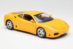 Ferrari 360 Modena Sárga Bburago 1:18 3368 Fém – 6. kép a 8-ből