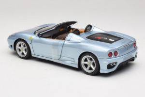 Ferrari 360 Spider Kék The Italian Job Hot Wheels 1:18 P9905 Fém – 5. kép a 6-ből