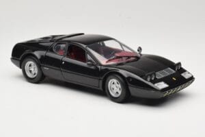 Ferrari 365 GT4/BB Fekete Kyosho 1:18 08173K Fém – 6. kép a 8-ből