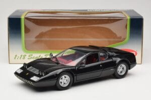 Ferrari 365 GT4/BB Fekete Kyosho 1:18 08173K Fém – 8. kép a 8-ből