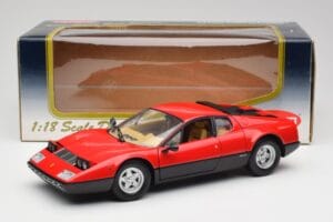 Ferrari 365 GT4/BB Piros Kyosho 1:18 08173R Fém – 8. kép a 8-ből