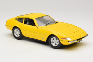 Ferrari 365 GTB/4 Daytona Sárga Techno Giodi 1:18 40011-Y1 Fém – 5. kép a 7-ből