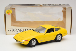 Ferrari 365 GTB/4 Daytona Sárga Techno Giodi 1:18 40011-Y1 Fém – 7. kép a 7-ből