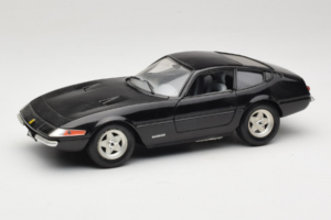 Ferrari 365 GTB/4 Daytona Fekete Techno Giodi 1:18 40011-B2 Fém