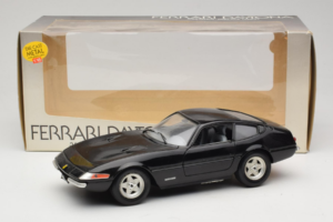 Ferrari 365 GTB/4 Daytona Fekete Techno Giodi 1:18 40011-B2 Fém – 8. kép a 8-ből