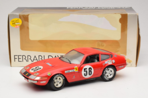 Ferrari 365 GTB/4 Daytona Berlinetta #58 Piros Techno Giodi 1:18 40011 Fém – 8. kép a 8-ből