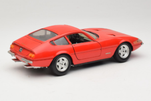 Ferrari 365 GTB/4 Daytona Piros Techno Giodi 1:18 40011-P2 Fém – 3. kép a 8-ből
