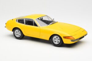 Ferrari 365 GTB/4 Daytona Sárga Kyosho 1:18 08162Y Fém – 6. kép a 8-ből