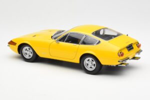 Ferrari 365 GTB/4 Daytona Sárga Kyosho 1:18 08162Y Fém – 7. kép a 8-ből