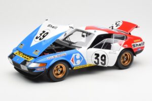 Ferrari 365 GTB/4 #39 J-C. Andruet / Lena 24 Hours of Le Mans 1972 Kyosho 1:18 08164E Fém – 2. kép a 8-ből