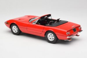 Ferrari 365 GTS Piros Solido 1:18 8017 Fém – 7. kép a 8-ből