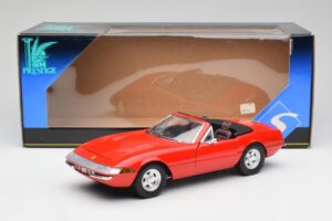 Ferrari 365 GTS Piros Solido 1:18 8017 Fém – 8. kép a 8-ből