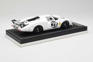 Ferrari 365 P2 #28 M. Gregory / J. Schlesser NART 24 Hours of Daytona 1967 Fehér AB Models 1:18 REMC019 Gyanta – 3. kép a 6-ből