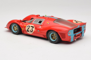 Ferrari 412P #23 W. Mairesse / J. Beurlys Le Mans 1967 Piros Revell 1:18 48826 Fém – 7. kép a 8-ből