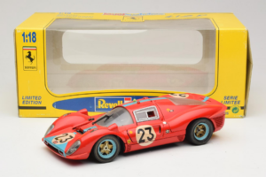Ferrari 412P #23 W. Mairesse / J. Beurlys Le Mans 1967 Piros Revell 1:18 48826 Fém – 8. kép a 8-ből