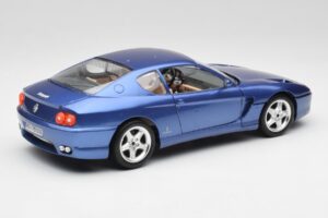 Ferrari 456 GT Blu Pozzi Bburago 1:18 3036-M3 Fém – 3. kép a 8-ből