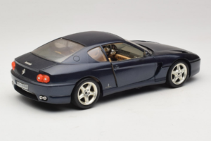 Ferrari 456 GT Kék Bburago 1:18 3036-B1 Fém – 3. kép a 8-ből