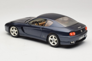 Ferrari 456 GT Kék Bburago 1:18 3036-B1 Fém – 7. kép a 8-ből