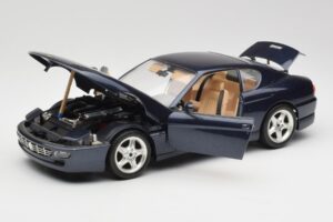 Ferrari 456 GT Kék Bburago 1:18 3036 Fém – 8. kép a 8-ből